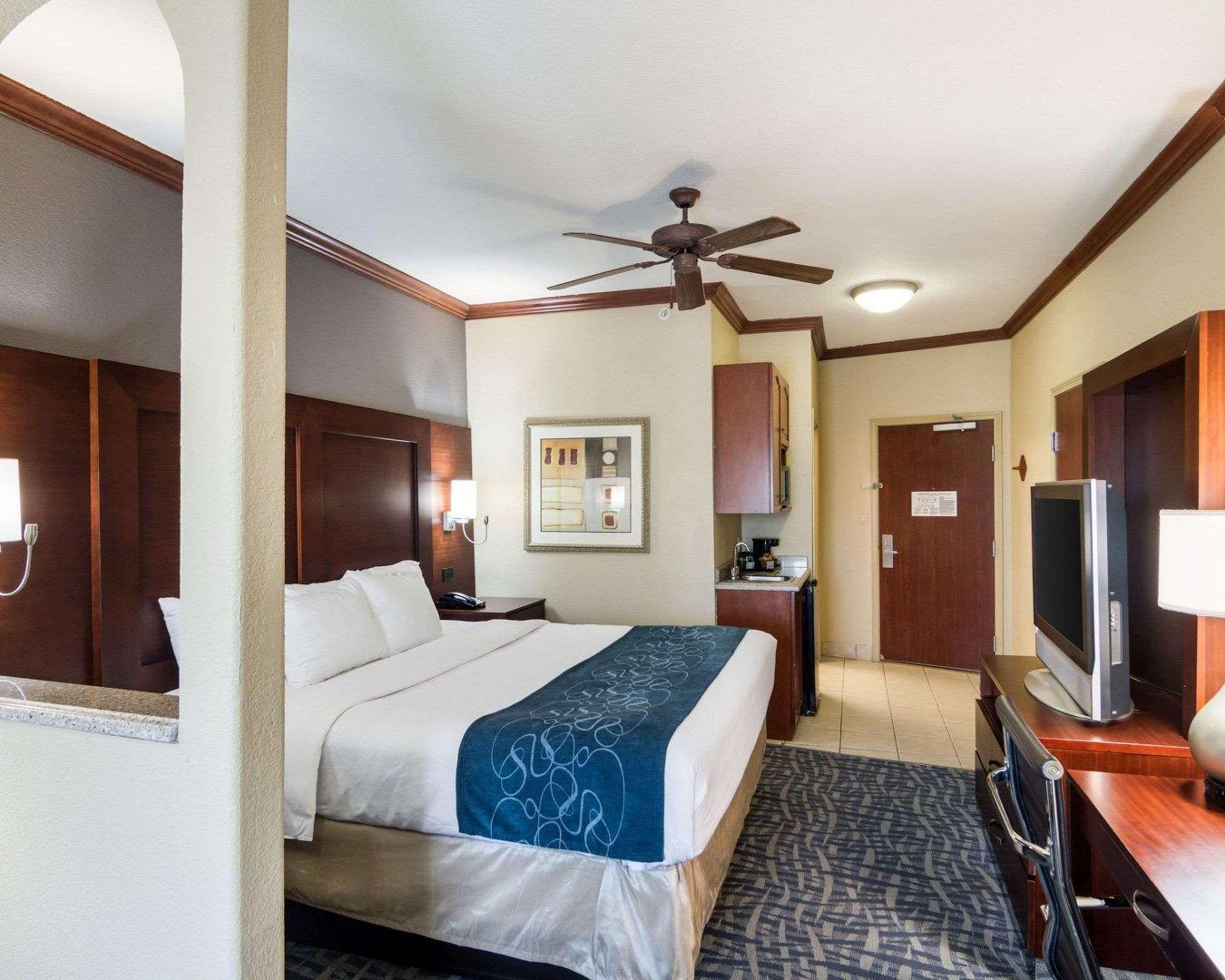 Comfort Suites Gainesville Esterno foto