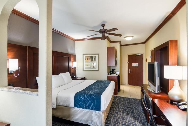 Comfort Suites Gainesville Esterno foto
